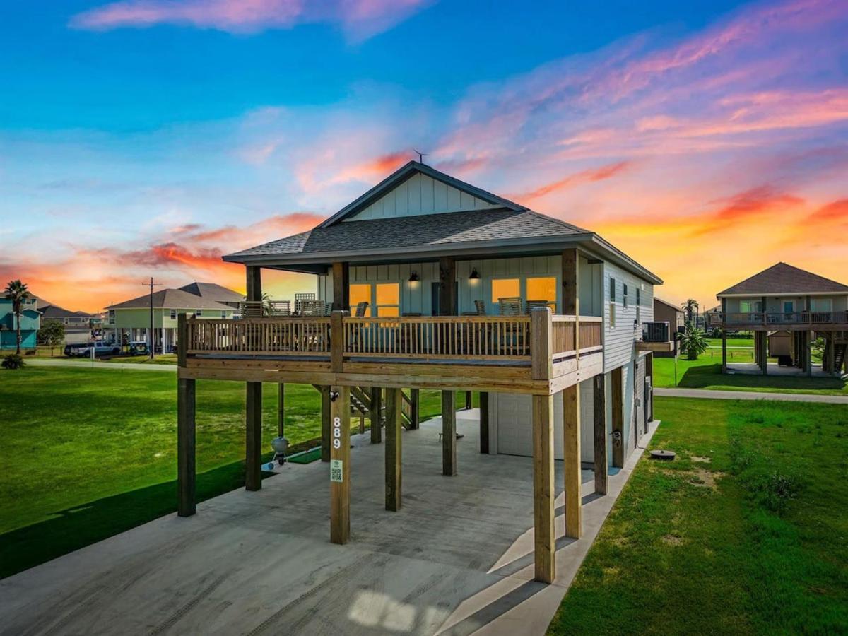 The Breezy Turtle Villa Crystal Beach Exteriör bild
